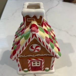 The White Barn Christmas gingerbread house